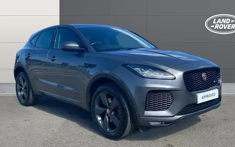 Usado Jaguar E-Pace Chequered Flag 180 HP (132 kW) 2020 SUV