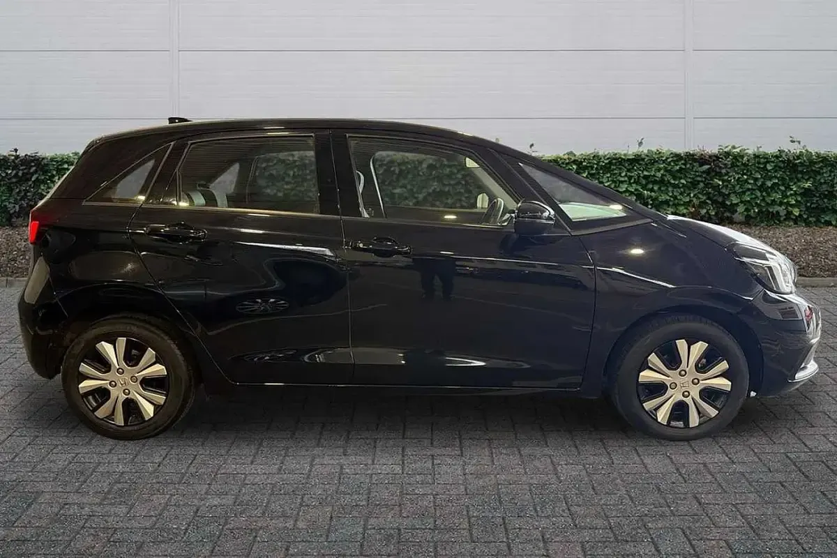 Used Honda Jazz Hybrid 109 HP (80 kW) 2023 Black Hatchback