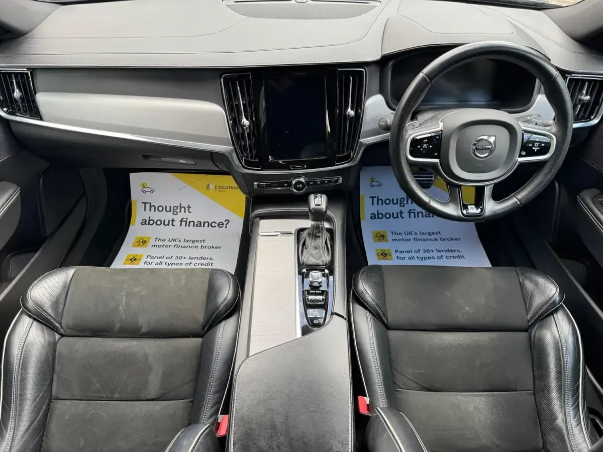 Used Volvo V90 R-Design 2019 Grey Estate