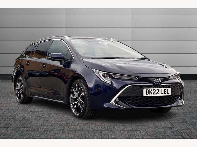 Obsidian blue Used 2022 Toyota Corolla Sport Estate | £21,695 (Fair price) - Image 1/3