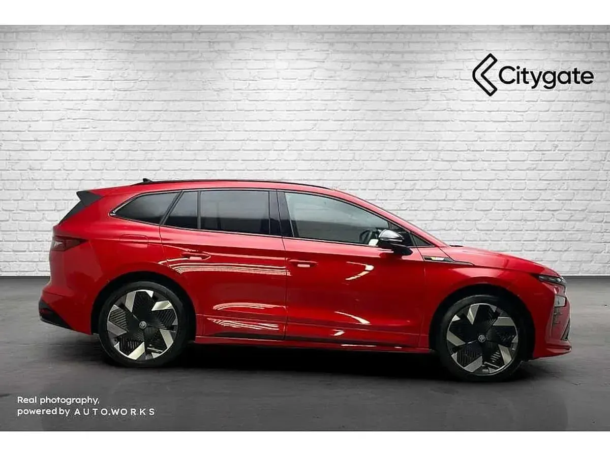 Used Skoda Enyaq iV vRS 245 kW (334 HP) 2025 Velvet red metallic SUV