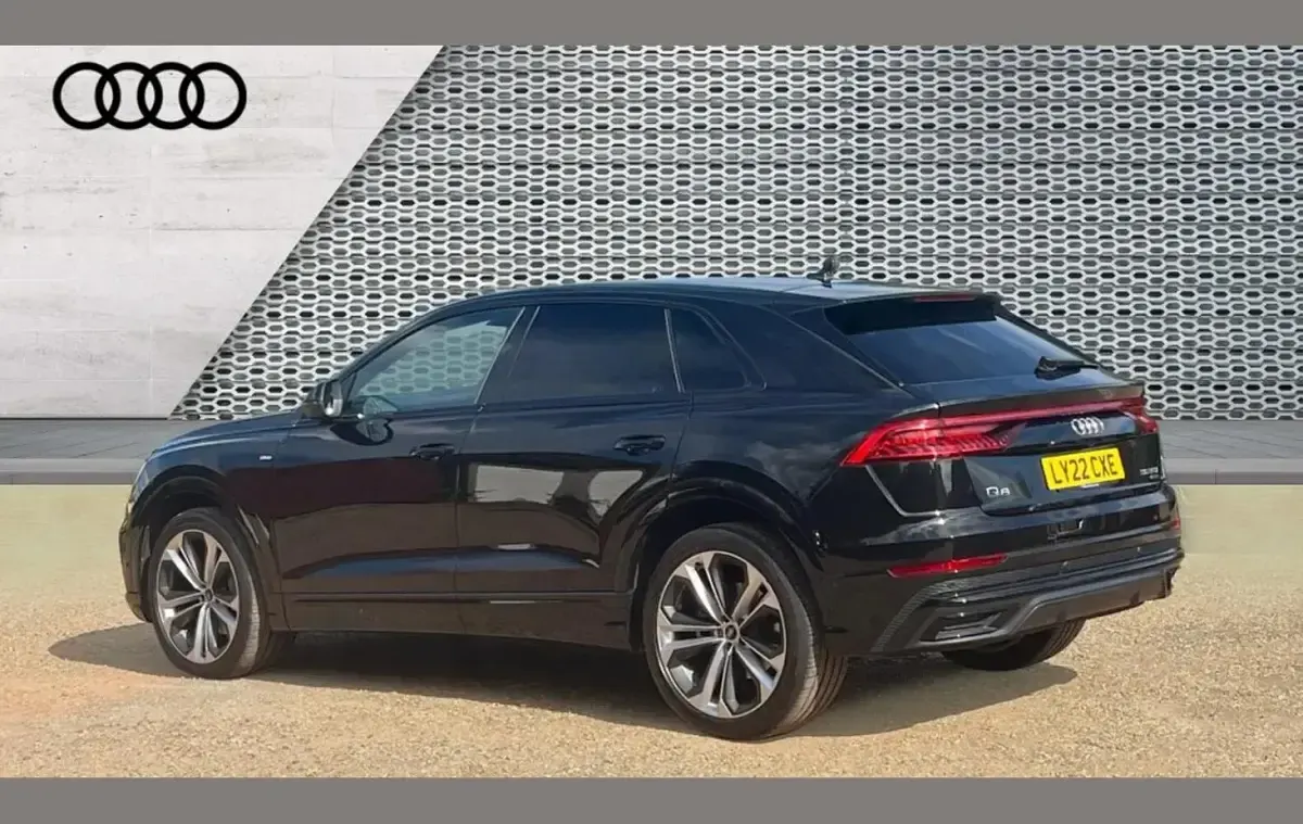 Used Audi Q8 Black Edition 340 HP (250 kW) 2022 Black SUV