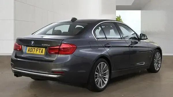 Used BMW 330e Luxury Line 2017 Grey Sedan