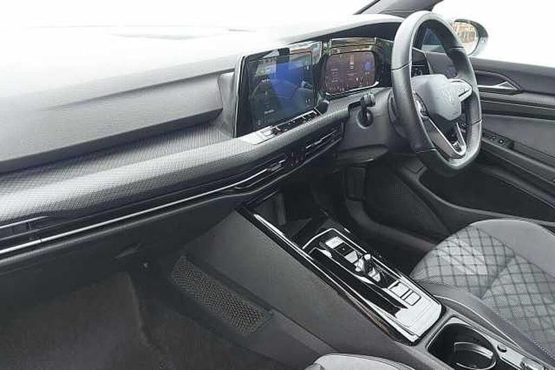 Used VW Golf VIII 150 HP (110 kW) 2024