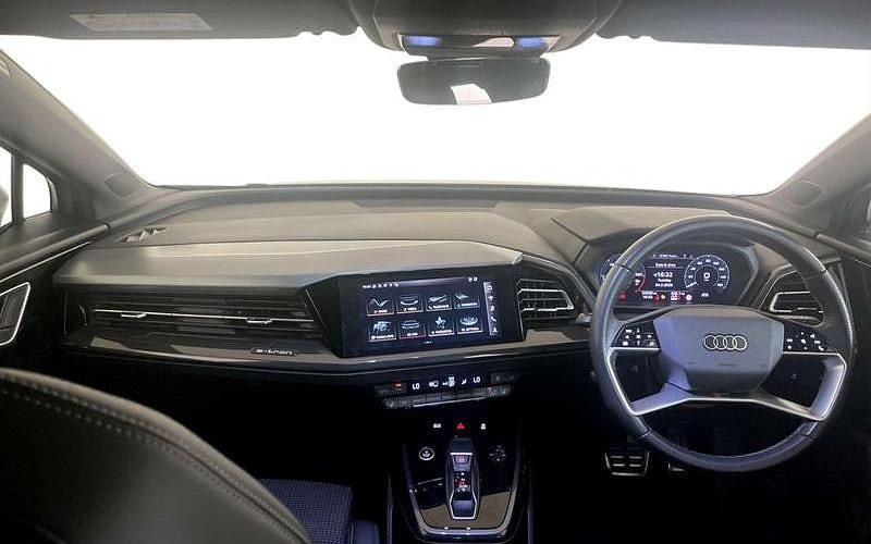 Used Audi Q4 e-tron S-Line 150 kW (204 HP) 2023 SUV