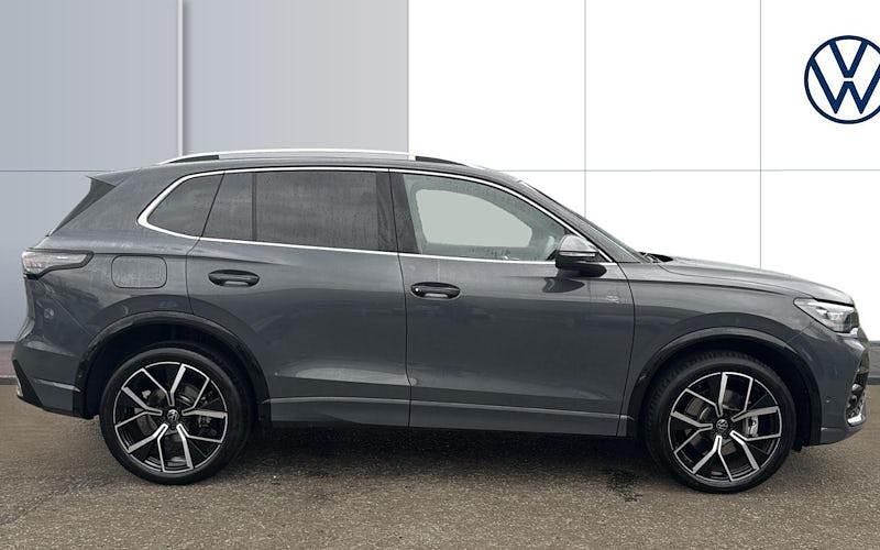 Used VW Tiguan R-line 272 HP (200 kW) 2026 SUV