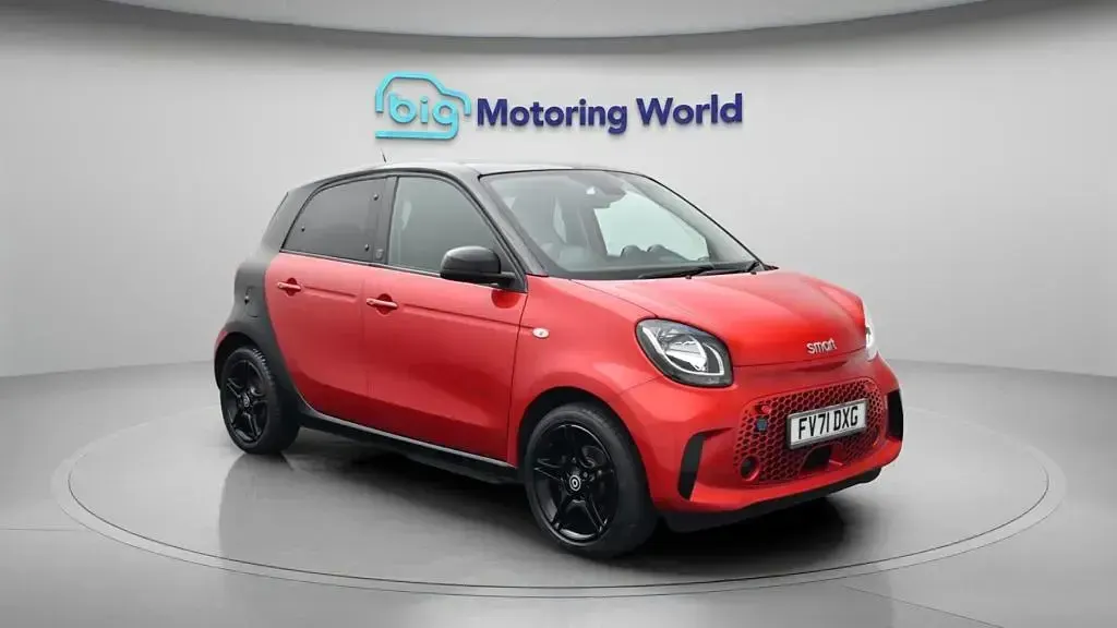 Used Smart ForFour Electric Drive Premium 60 kW (82 HP) 2022 Hatchback