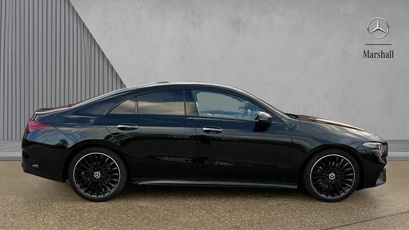 Gebraucht Mercedes CLA220 AMG Line Premium Plus 190 PS (139 kW) 2024 Schwarz Limousine