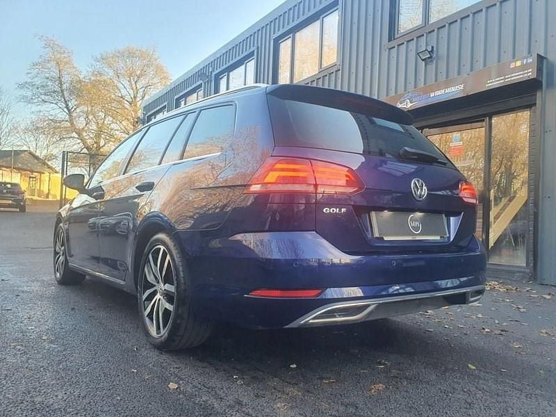 Used VW Golf VII GT 150 HP (110 kW) 2018 Blue Estate
