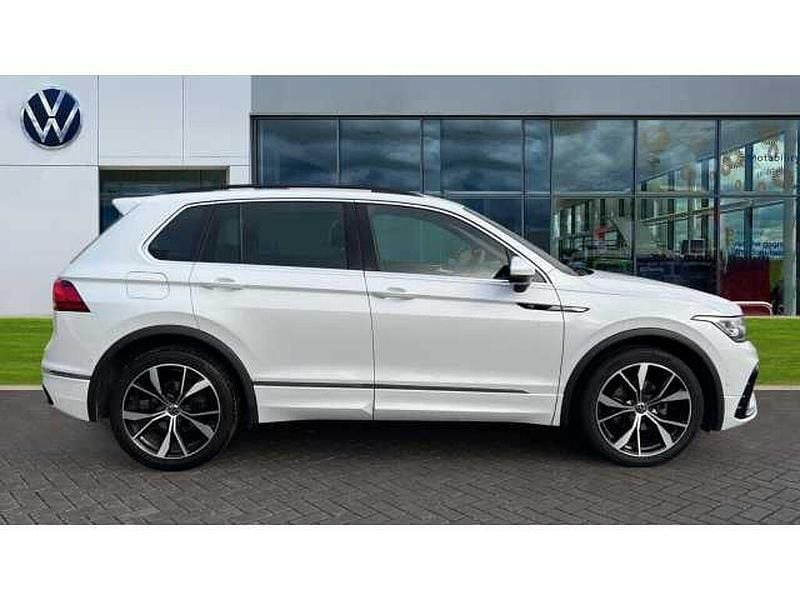 Used VW Tiguan R-line 150 HP (110 kW) 2022 White SUV