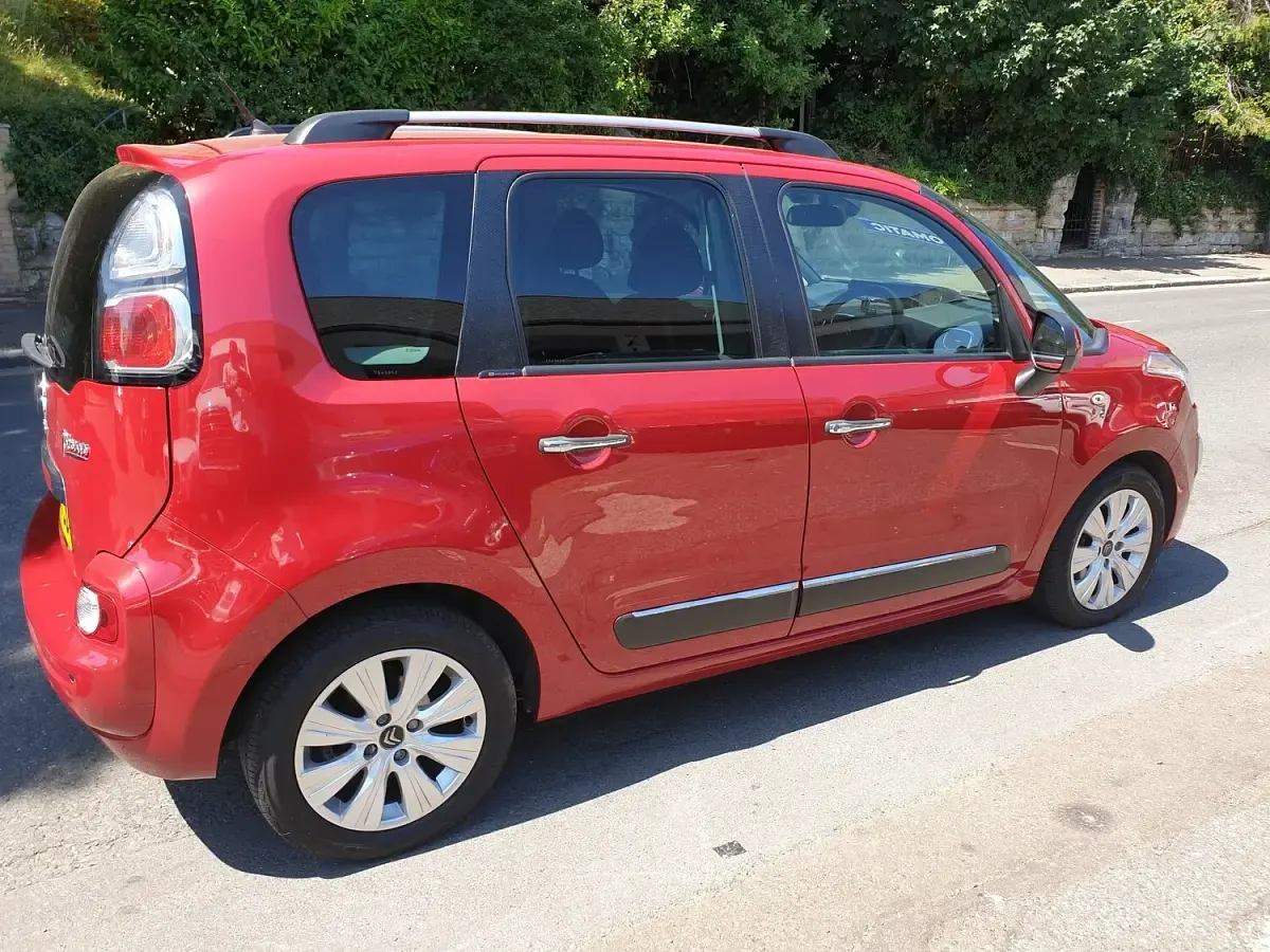 Used Citroën C3 Picasso Exclusive 120 HP (88 kW) 2015 Red MPV