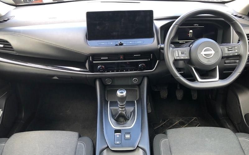 Used Nissan Qashqai N-Connecta 140 HP (102 kW) 2023 Black SUV