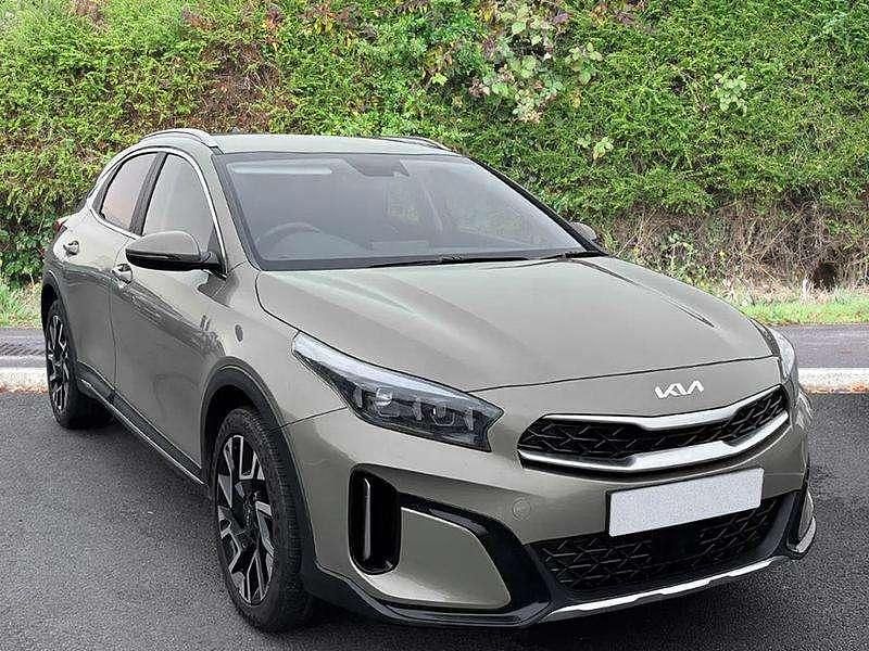 Silver New 2025 Kia XCeed 3 SUV | £21,695 (A bit pricey) - Image 1/1