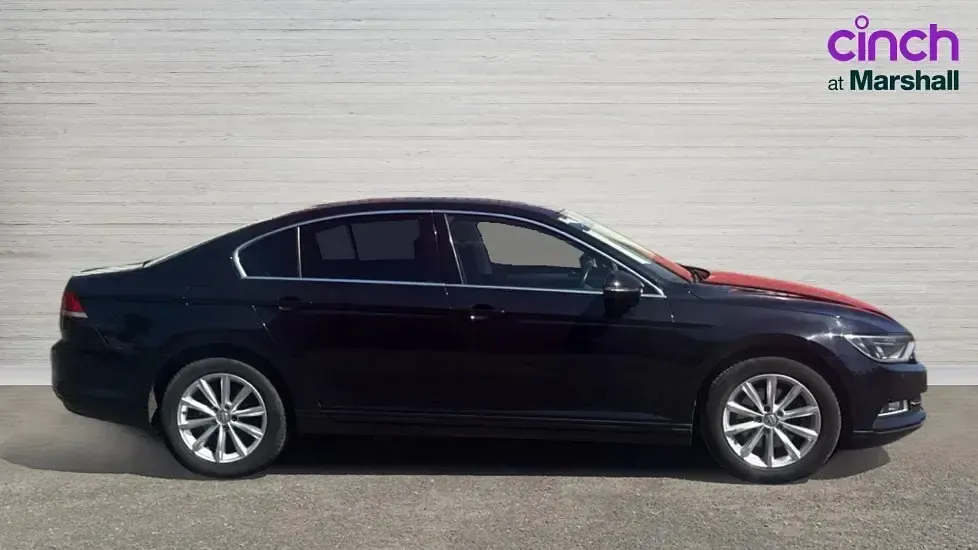 Usado VW Passat Business 150 HP (110 kW) 2017 Preto Sedan