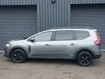 Used Dacia Jogger Extreme 140 HP (102 kW) 2024 Grey MPV