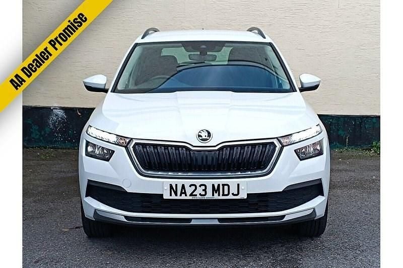 Used Skoda Kamiq SE Drive 95 HP (69 kW) 2023 White SUV