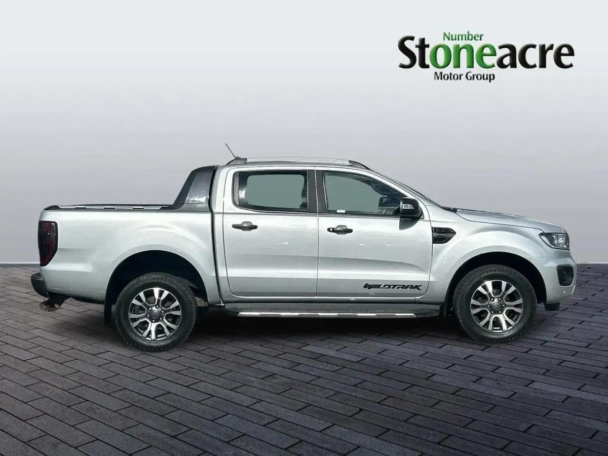 Begagnad Ford Ranger Wildtrack 213 HK (156 kW) 2023 Silver Pickup