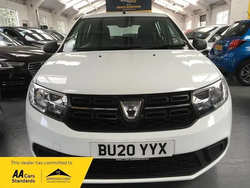 Used Dacia Sandero Essentiel 2020 White Hatchback