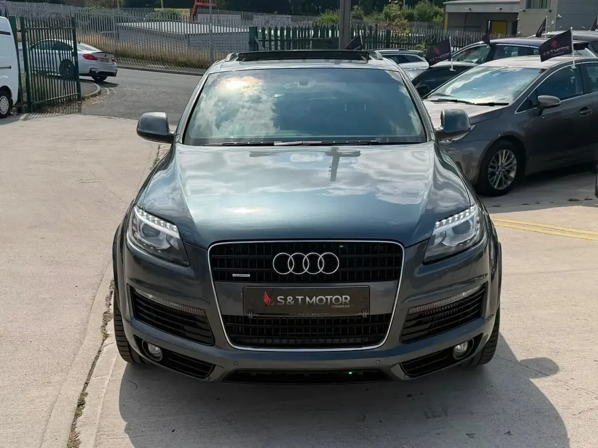 Used Audi Q7 S-line plus 2014 Grey SUV