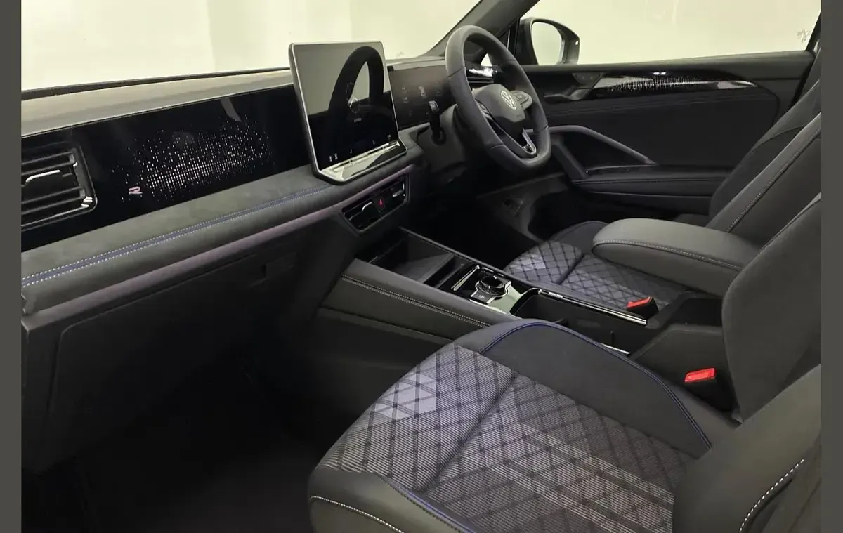 New VW Tiguan Black Edition 147 HP (108 kW) 2026 Green SUV
