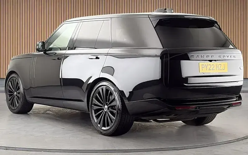 Used Land Rover Range Rover First Edition 351 HP (258 kW) 2022 Santorini black SUV