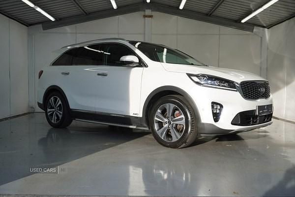 White Used 2020 Kia Sorento GT-Line S SUV | £23,795 (Fair price) - Image 1/4