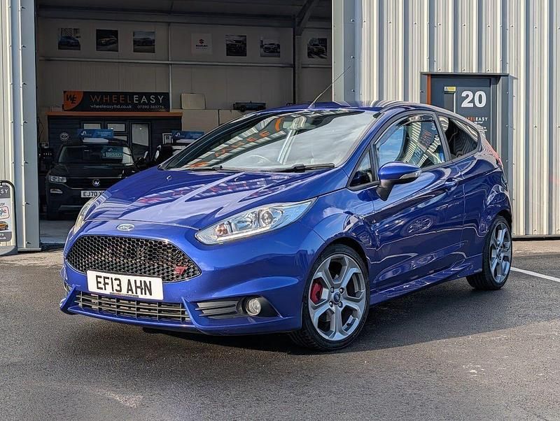 Used Ford Fiesta ST 2013 Blue Hatchback