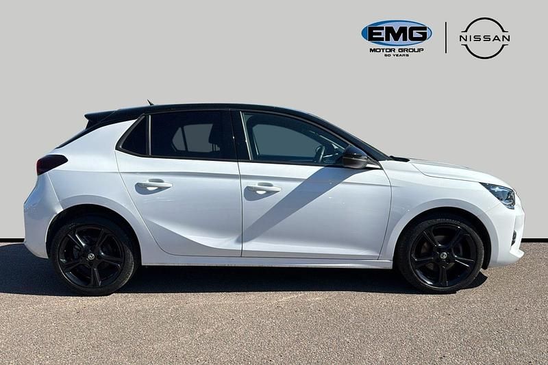 Used Vauxhall Corsa S 100 HP (73 kW) 2023 White Hatchback