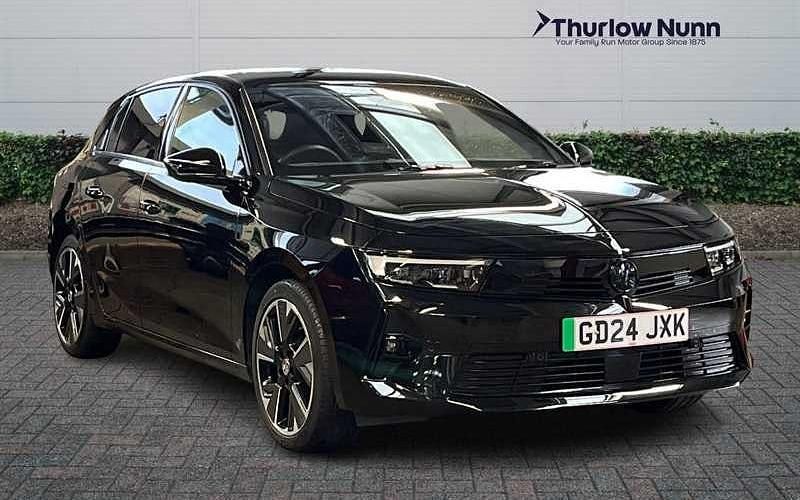 Used Vauxhall Astra Ultimate 114 kW (156 HP) 2024 Black Hatchback