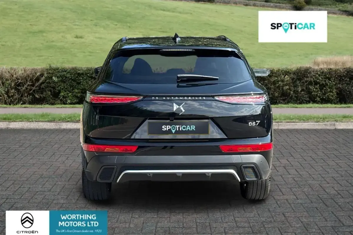 Used DS Automobiles DS7 Crossback 129 HP (94 kW) 2025 Black SUV