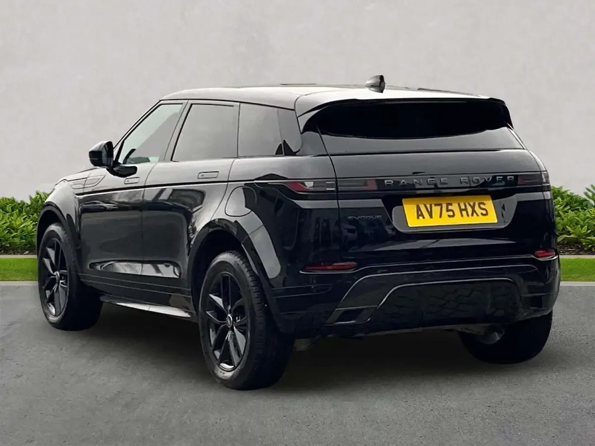 Used Land Rover Range Rover evoque SE Dynamic 269 HP (197 kW) 2025 Black SUV