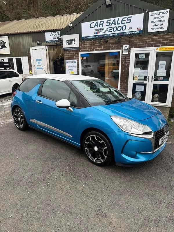 Used DS Automobiles DS3 Elegance 2016 Blue Hatchback