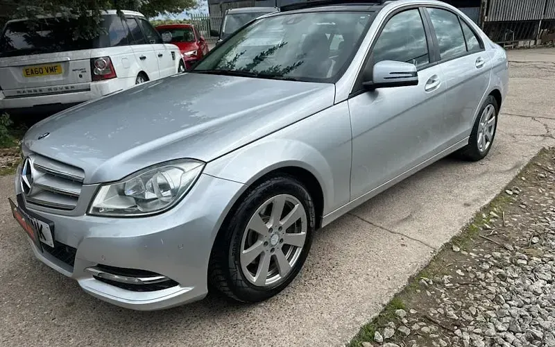 Used Mercedes C220 Executive 170 HP (125 kW) 2012 Sedan