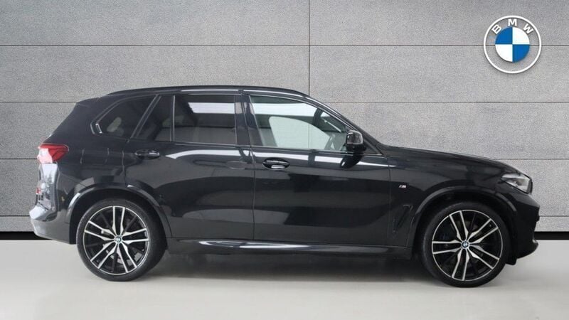 Used BMW X5 M Sport 261 HP (191 kW) 2019 Black SUV