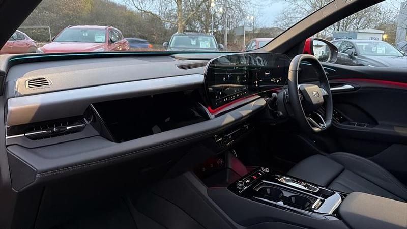 Used Audi Q6 e-tron S-Line 285 kW (388 HP) 2025 Red SUV