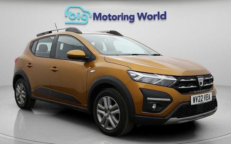 Usado Dacia Sandero Comfort 91 HP (66 kW) 2022 Citadino
