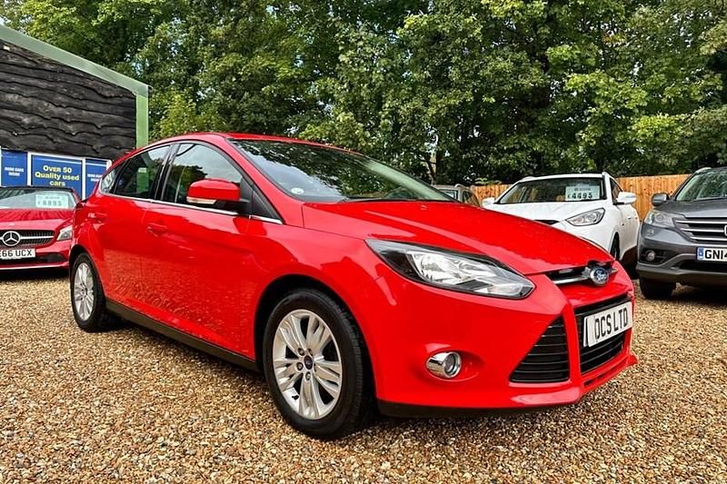 Red Used 2014 Ford Focus Titanium Hatchback | £4,995 (Fair price) - Image 1/1