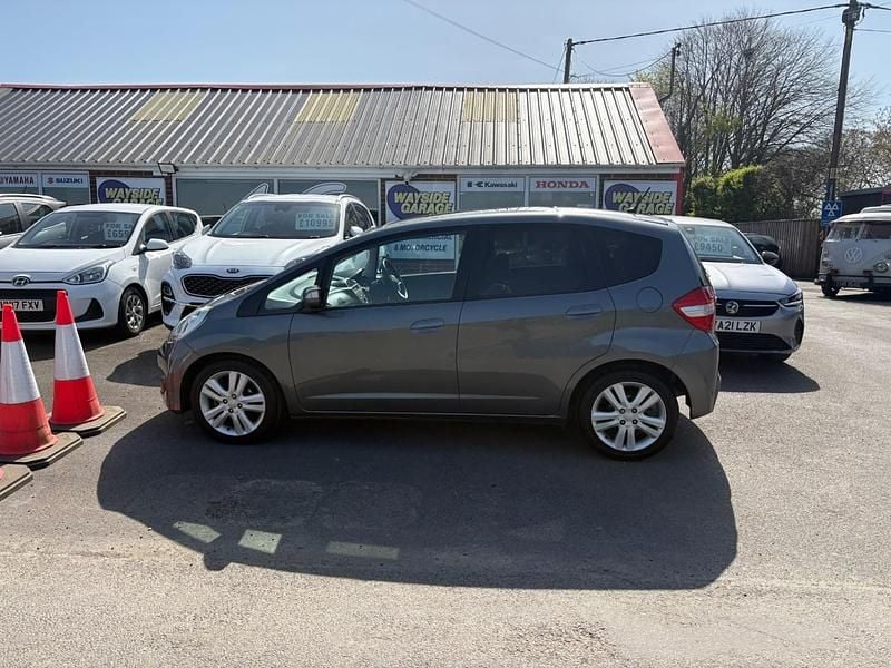 Used Honda Jazz EX 99 HP (72 kW) 2013 Grey Hatchback