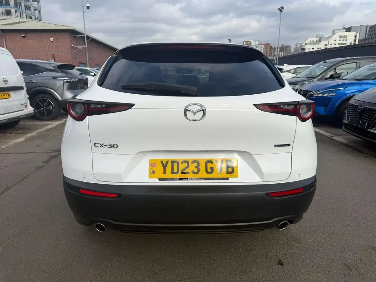 Usado Mazda CX-30 Inclusive 2023 Branco SUV