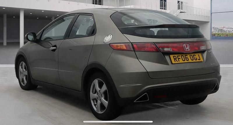 Used Honda Civic ES 2006 Grey Hatchback