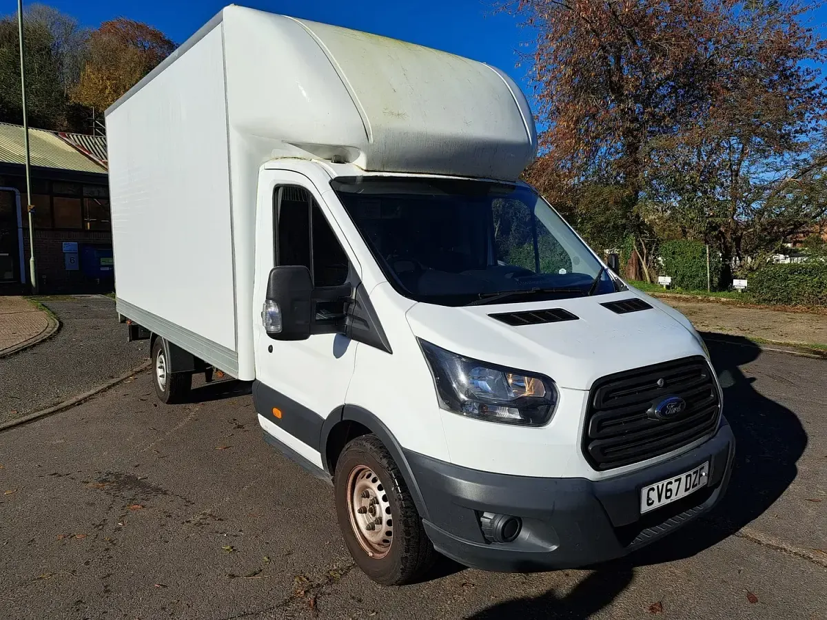 Used Ford Transit 130 HP (95 kW) 2017 White MPV