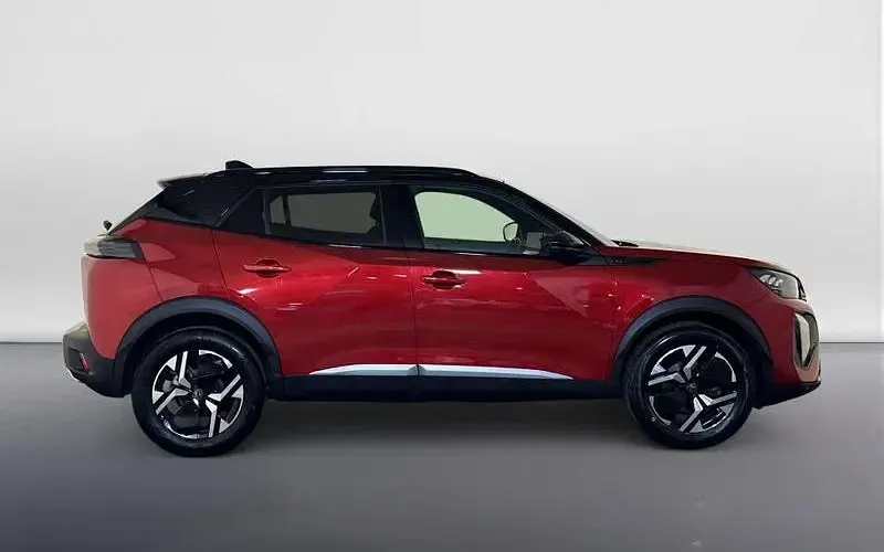 Used Peugeot 2008 GT 131 HP (96 kW) 2024 Red SUV