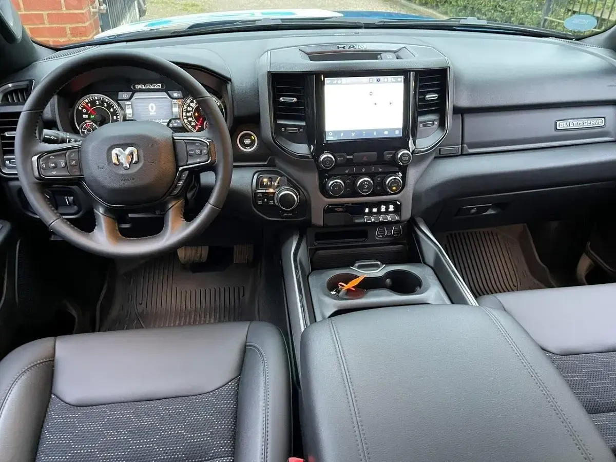 Used RAM 1500 395 HP (290 kW) 2024 Blue Pickup