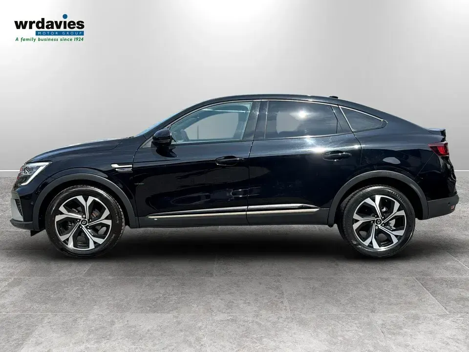 Used Renault Arkana Engineered 2022 Black SUV
