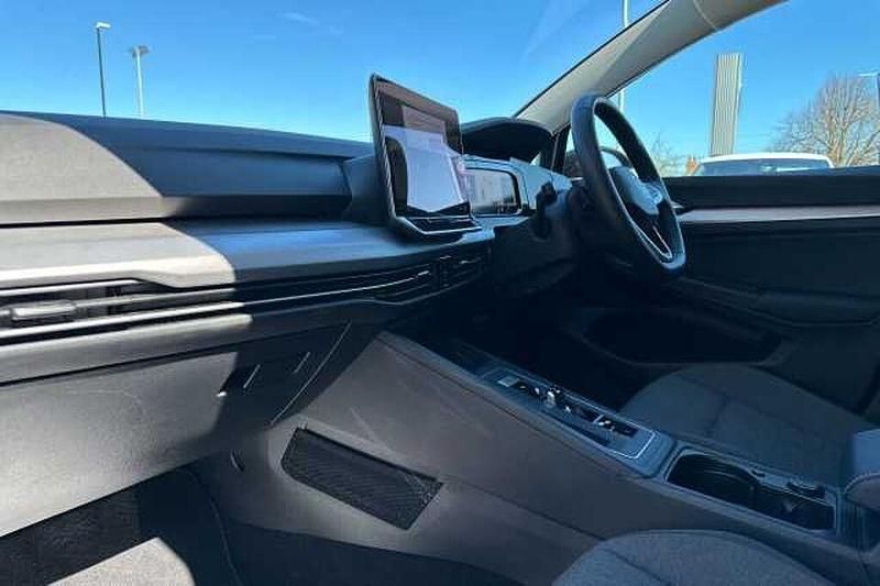 Used VW Golf VIII 150 HP (110 kW) 2024