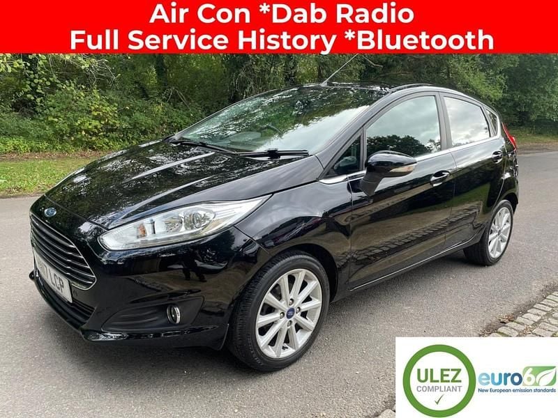 Black Used 2017 Ford Fiesta Titanium Hatchback | £6,995 (Good price) - Image 1/4