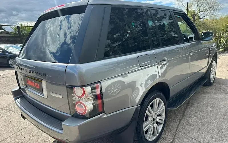 Used Land Rover Range Rover 313 HP (230 kW) 2012 SUV