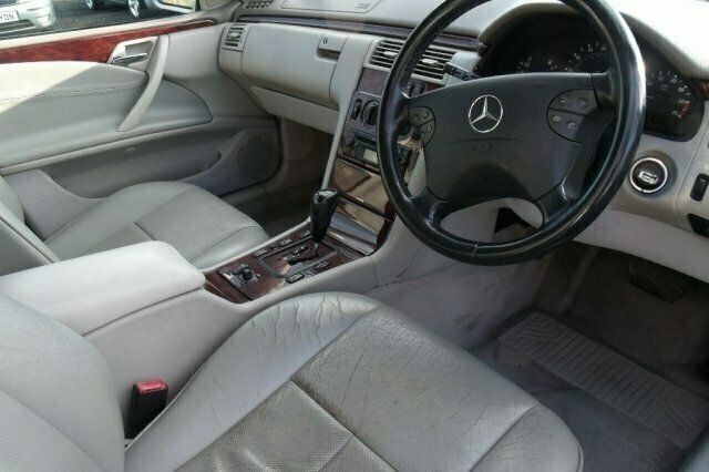 Used Mercedes E240 Classic 2000 Sedan