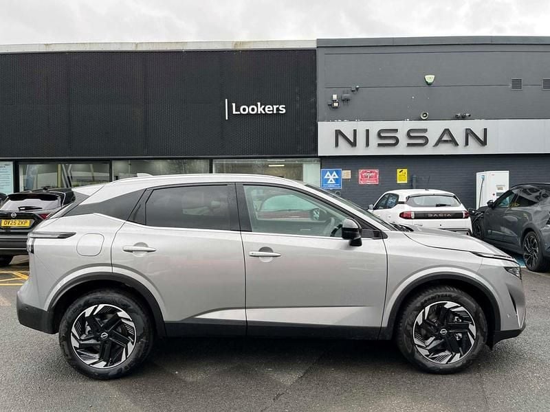New Nissan Qashqai N-Connecta 2026 Blade silver SUV