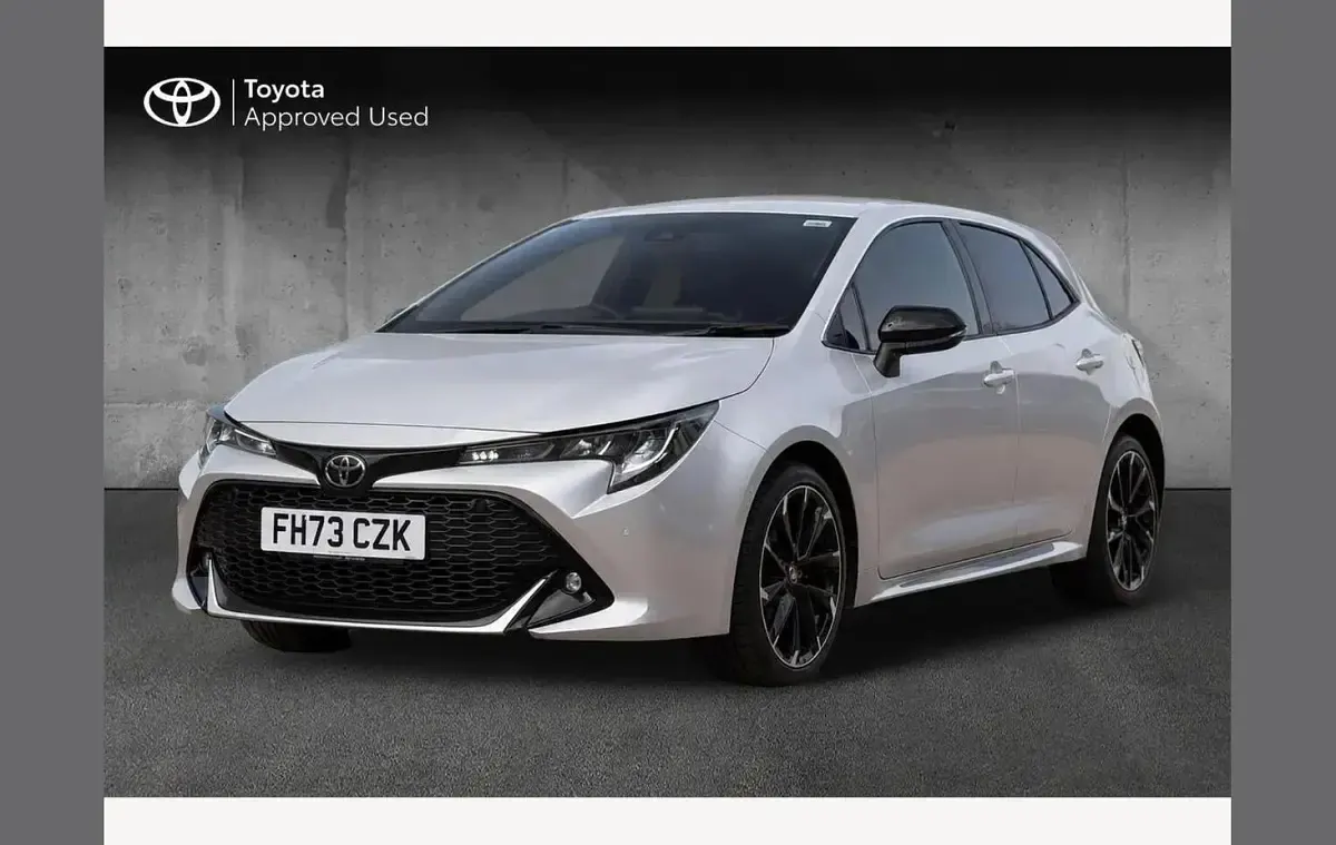 Used Toyota Corolla Sport 140 HP (102 kW) 2023 Silver Hatchback